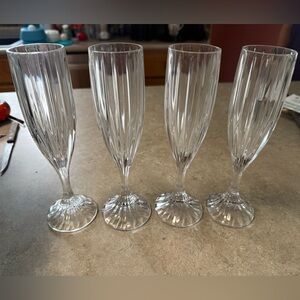 Mikasa Park Lane Champagne Flutes